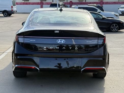 Used 2025 Hyundai Sonata SEL FWD image 5