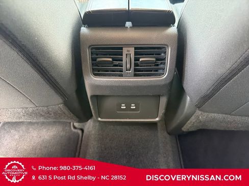 Certified 2024 Nissan Rogue SV AWD/4WD image 28