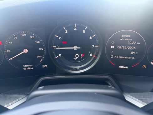 Certified 2022 Porsche 911 Carrera RWD image 7
