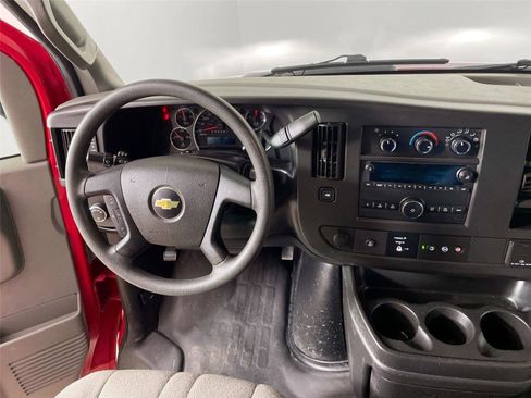 Used 2020 Chevrolet Express 3500 Extended w/ Driver Convenience Package image 19