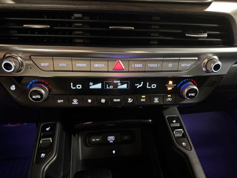 Used 2021 Kia Telluride SX w/ SX Prestige Package AWD/4WD image 23
