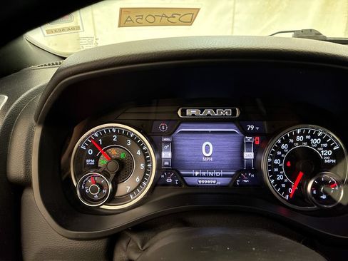 Used 2020 RAM 1500 Big Horn AWD/4WD image 12