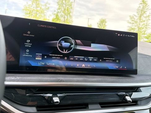 New 2026 BMW X5 sDrive40i RWD image 28
