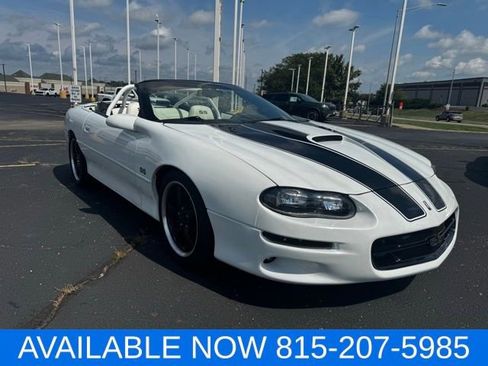 Used 1998 Chevrolet Camaro Z28 w/ SS Performance/Appearance Pkg image 3