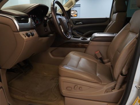 Used 2015 Chevrolet Tahoe LT AWD/4WD image 4