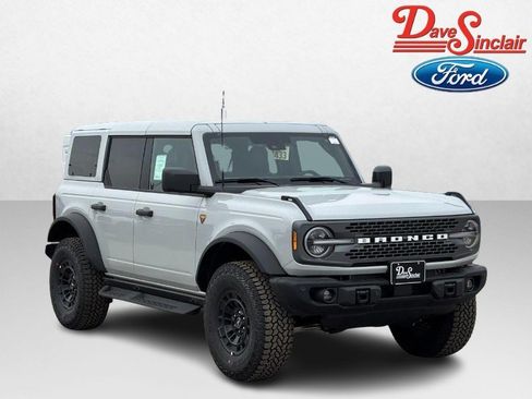 New 2026 Ford Bronco Badlands AWD/4WD image 4