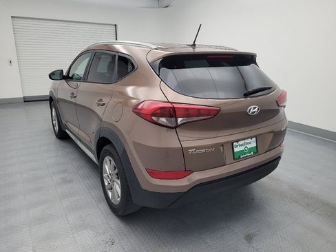 Used 2017 Hyundai Tucson SE w/ SE Popular Package 02 AWD/4WD image 5