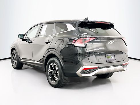 Used 2024 Kia Sportage LX AWD/4WD image 5