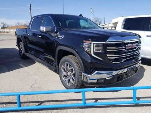 New 2026 GMC Sierra 1500 SLT AWD/4WD image 23