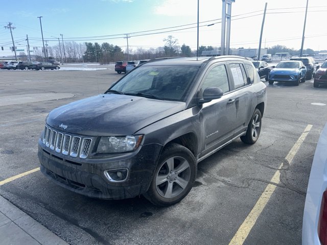 Used 2017 Jeep Compass High Altitude AWD/4WD image 2