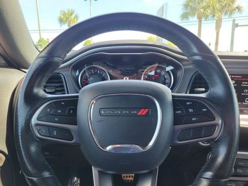 Used 2021 Dodge Challenger R/T Scat Pack RWD image 19