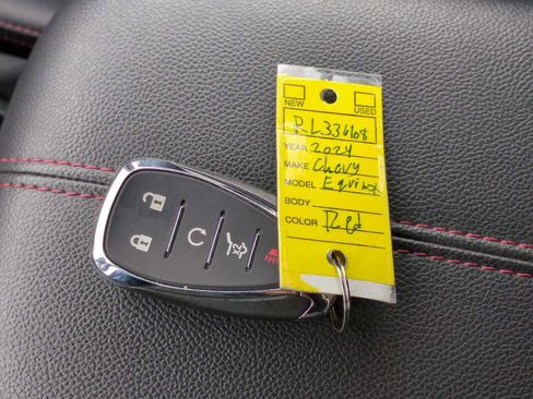 Used 2024 Chevrolet Equinox RS w/ RS Leather Package image 33