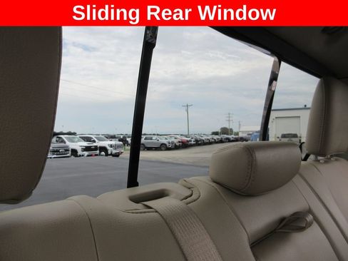 Used 2018 RAM 2500 Laramie AWD/4WD image 27