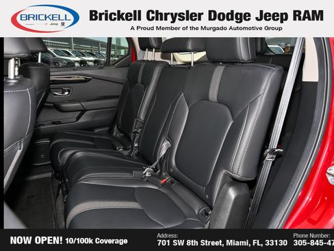 Used 2025 Honda Pilot EX-L image 16