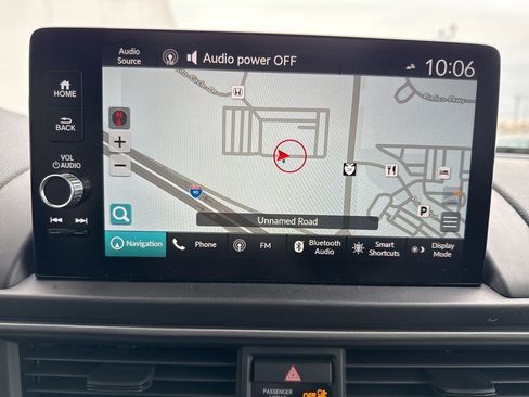 Certified 2025 Honda Pilot Touring image 19