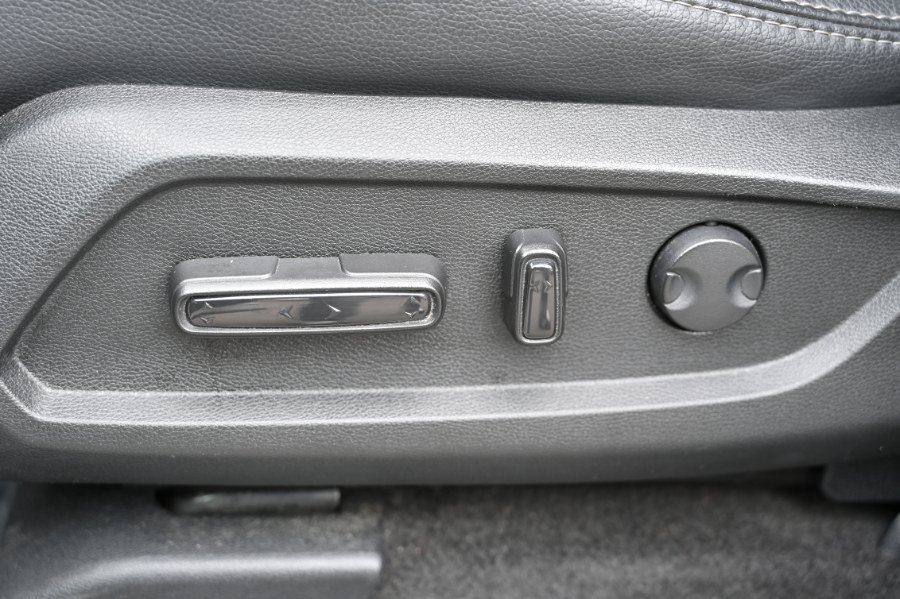 Used 2023 Honda Pilot EX-L image 15