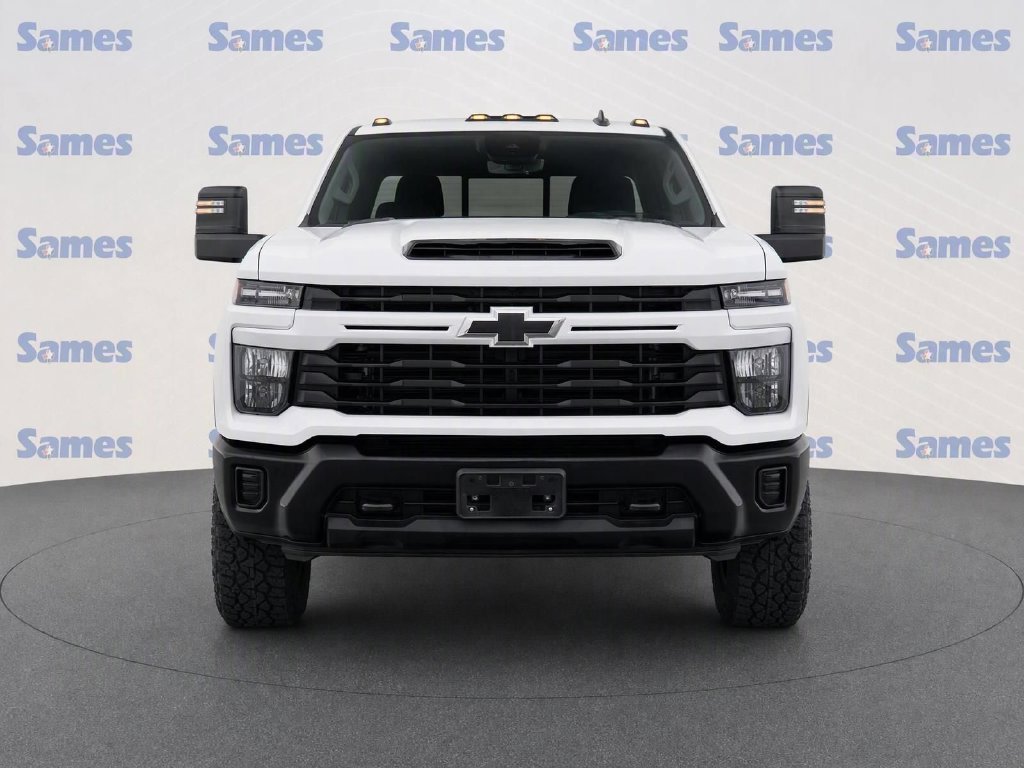 Used 2024 Chevrolet Silverado 2500 Custom w/ Custom Value Package AWD/4WD image 5