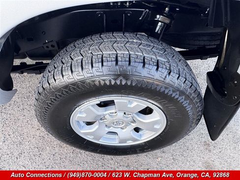 Used 2007 Toyota Tacoma PreRunner RWD image 30