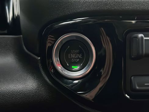 Used 2023 Chevrolet Silverado 1500 RST image 30