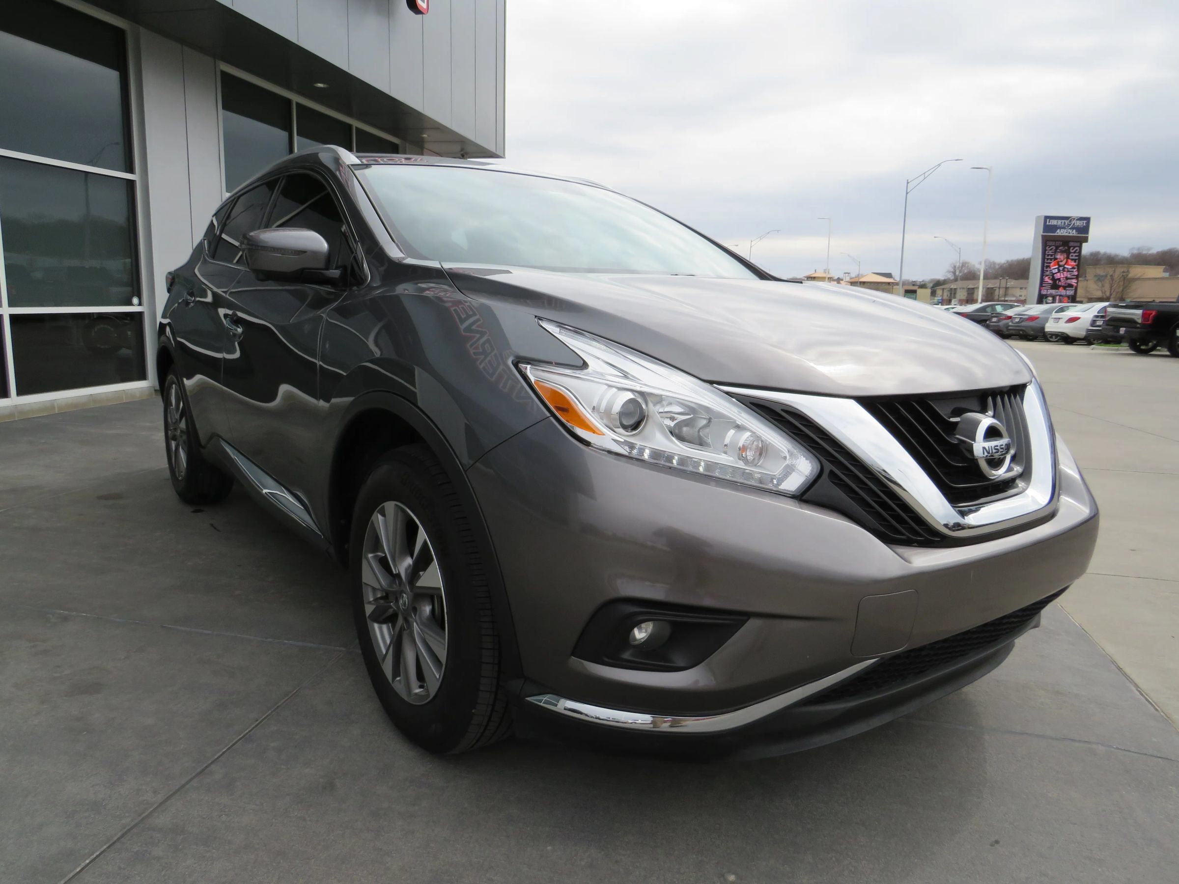 Used 2017 Nissan Murano SL FWD image 9