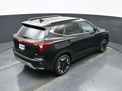 Used 2024 Kia Seltos SX w/ SX Sunroof Package AWD/4WD image 41