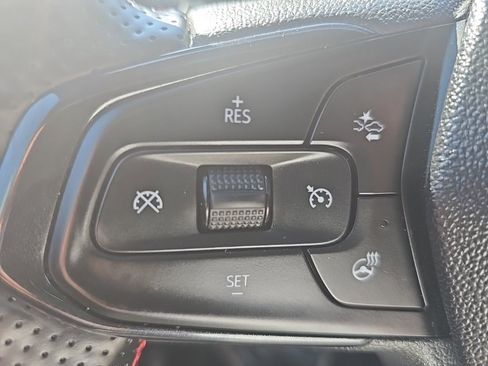 Used 2024 Chevrolet TrailBlazer RS w/ Convenience Package image 30