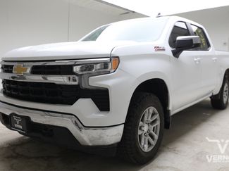 Used 2023 Chevrolet Silverado 1500 LT w/ Z71 Off-Road Package AWD/4WD video 1