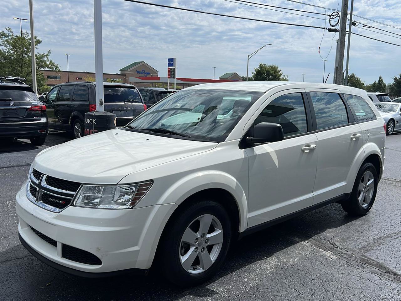 Used 2015 Dodge Journey FWD image 2