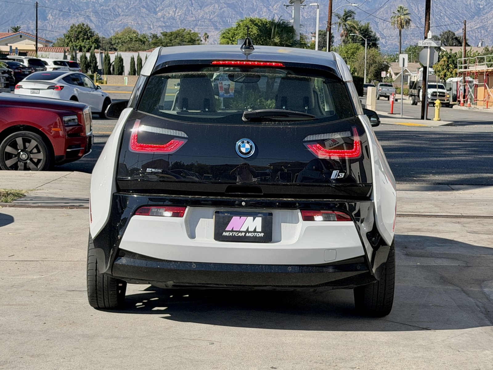 Used 2016 BMW i3 w/ Range Extender RWD image 6