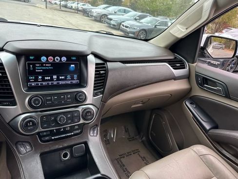 Used 2018 Chevrolet Tahoe LT RWD image 18