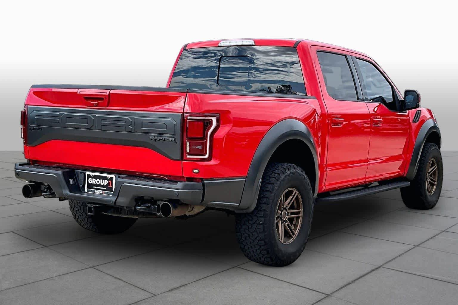 Used 2018 Ford F150 Raptor w/ Equipment Group 802A Luxury AWD/4WD image 13