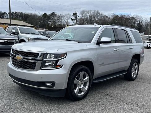 Used 2019 Chevrolet Tahoe LT image 9