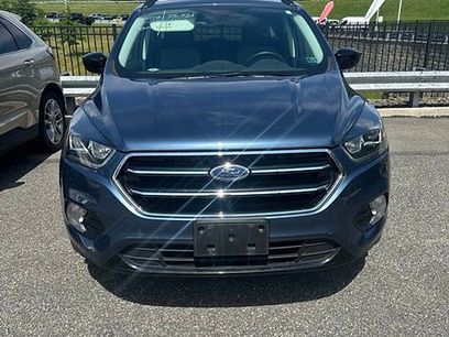 Used 2018 Ford Escape SE w/ SE Sport Appearance Package