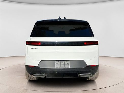 New 2026 Land Rover Range Rover Sport SE image 5