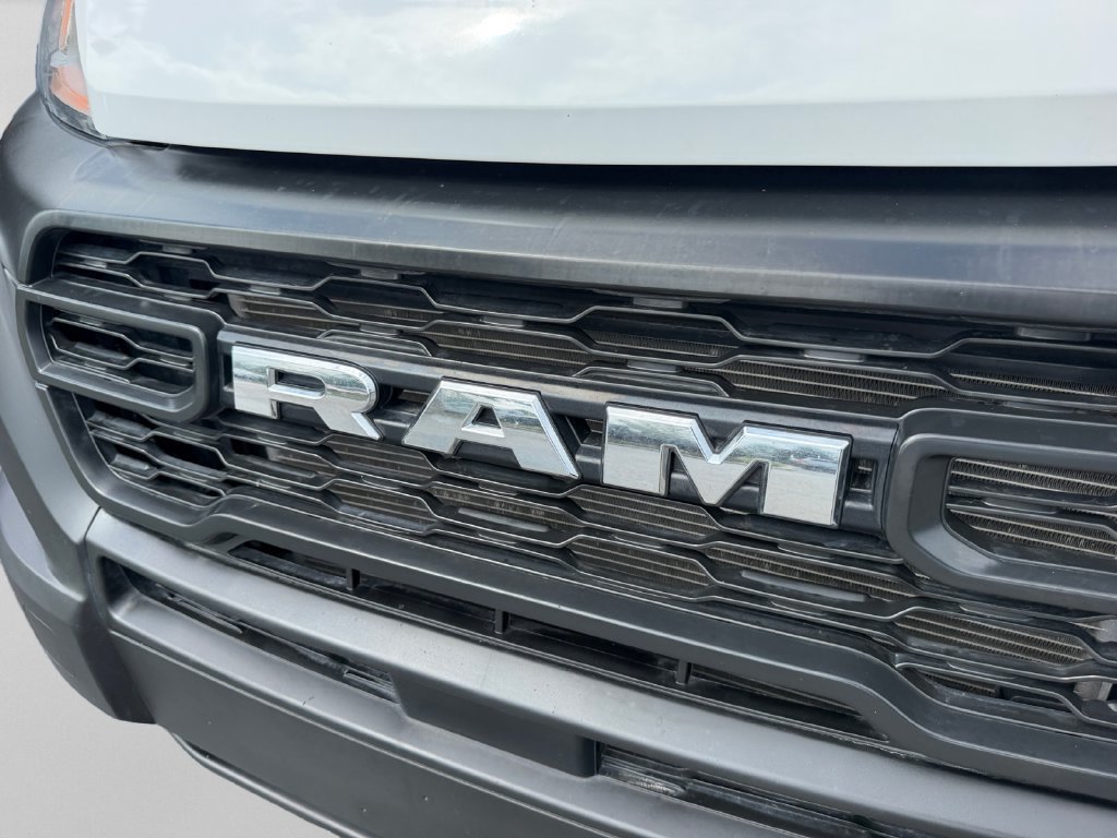 Used 2025 RAM ProMaster 2500 w/ Convenience Group FWD image 32
