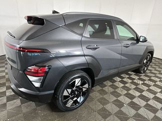 Used 2024 Hyundai Kona SEL FWD video 3