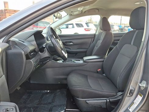 Used 2022 Nissan Sentra SV w/ All-Weather Package image 15