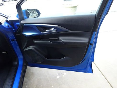 Certified 2025 Chevrolet Equinox EV LT w/ Convenience Package image 32