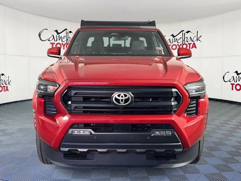 Used 2025 Toyota Tacoma SR5 AWD/4WD image 3