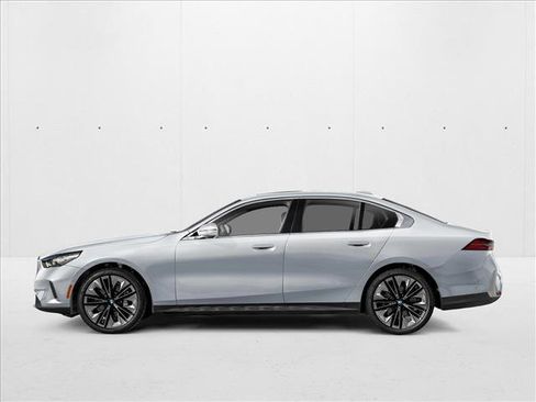 New 2026 BMW 530i xDrive image 3