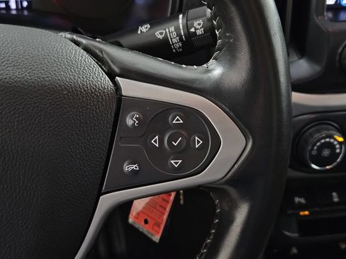 Used 2022 Chevrolet Colorado LT w/ Fleet Safety Package RWD image 17