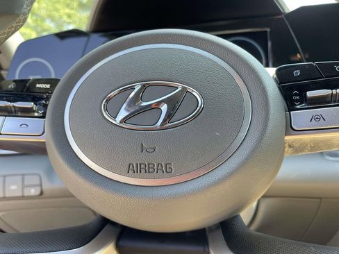 Used 2021 Hyundai Elantra SEL w/ Convenience Package FWD image 29