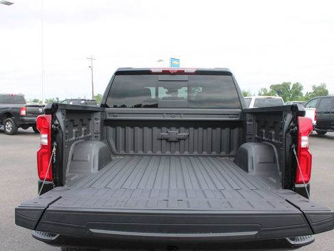 New 2026 Chevrolet Silverado 1500 ZR2 AWD/4WD image 16