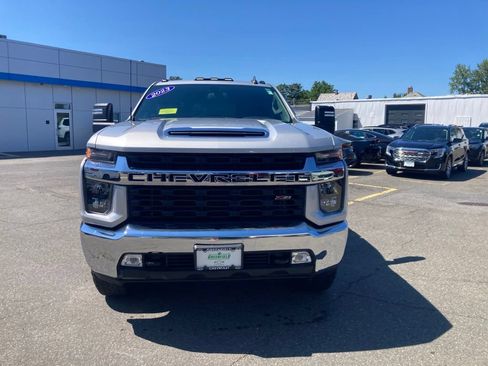 Used 2023 Chevrolet Silverado 2500 LT w/ Convenience Package AWD/4WD image 2