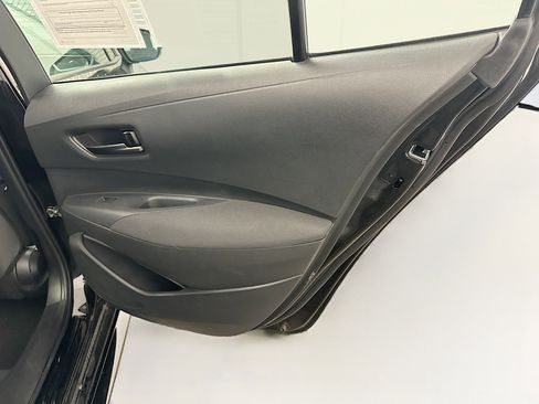 Used 2023 Toyota Corolla LE FWD image 31