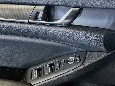 Used 2022 Honda Accord Sport Special Edition image 13