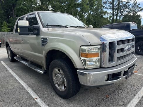 Used 2010 Ford F250 XL RWD image 1