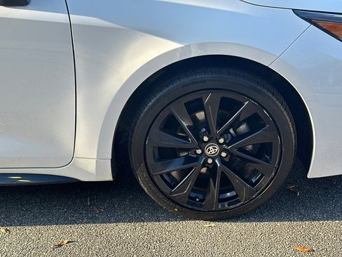 Used 2022 Toyota Corolla SE image 12