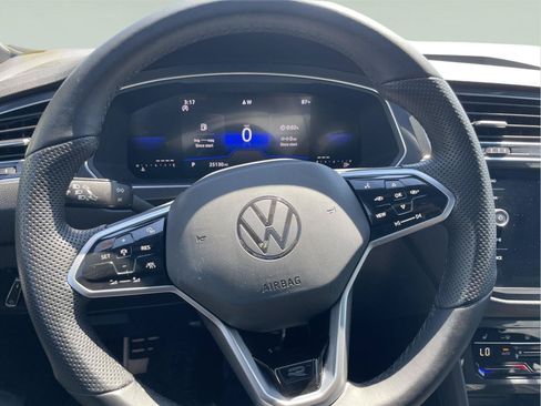 Used 2023 Volkswagen Tiguan SE R-Line FWD image 25