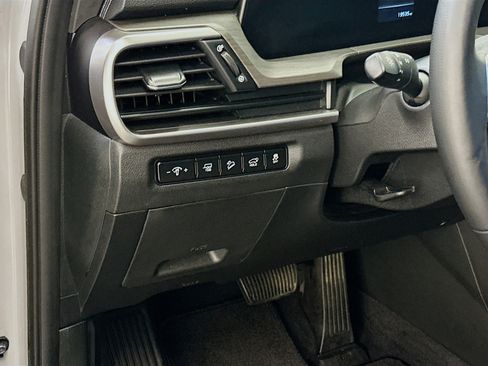 Used 2024 Kia Telluride EX X-Line image 17